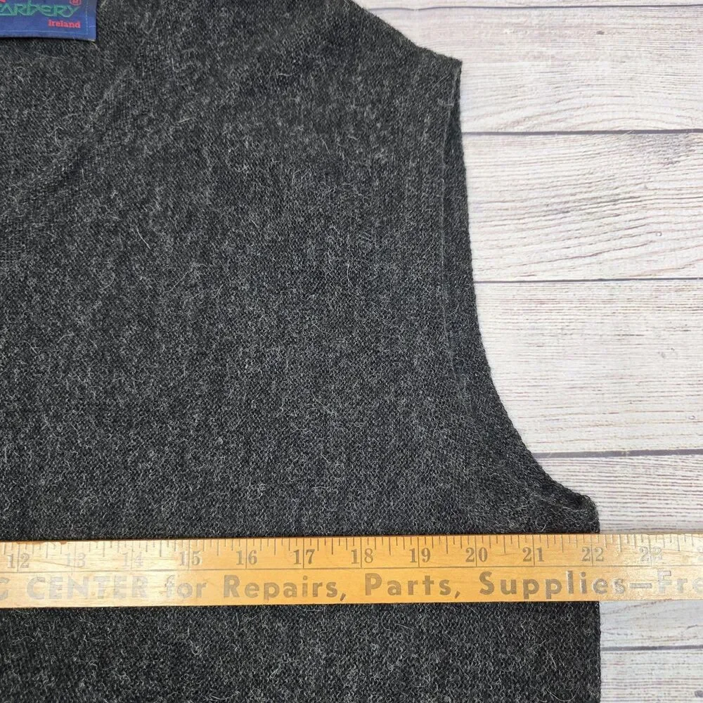 Vintage Carbery Ireland Alpaca Sweater Gray Knit Vest Made in Ireland Men's XL